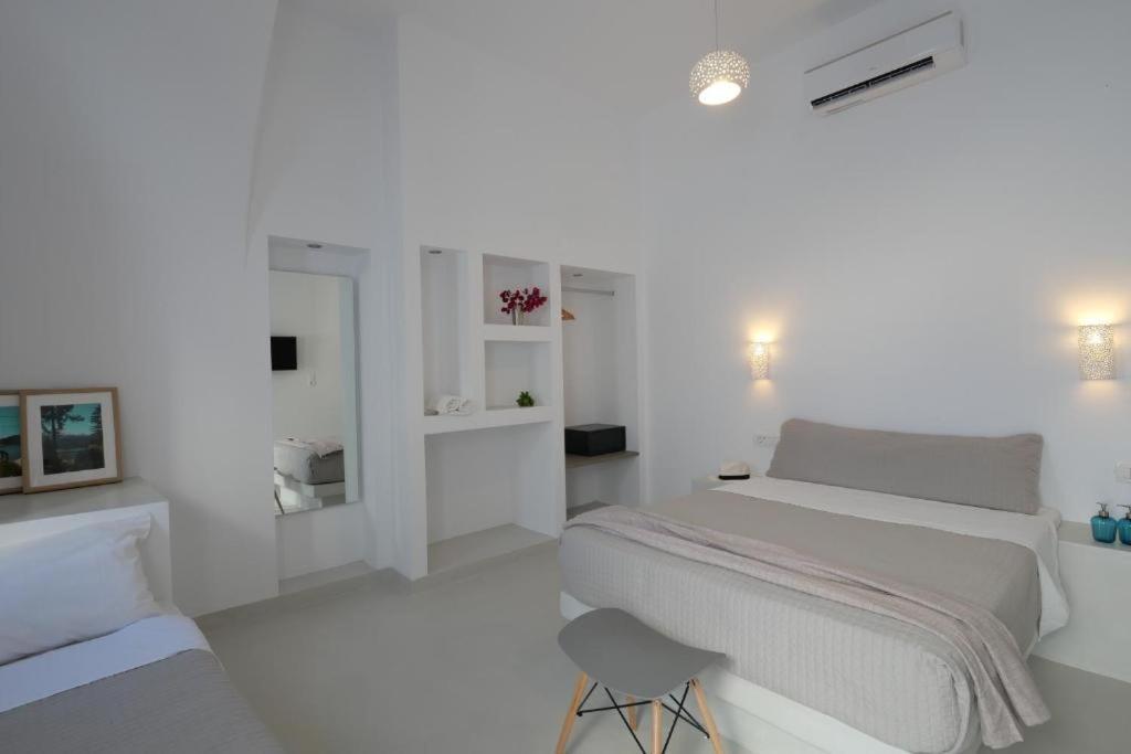 Fira Unique Rooms- Fira Center Fira (Santorini) Exterior photo